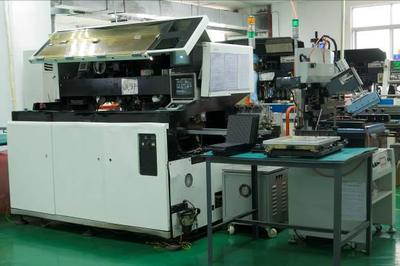 P10戶外電子廣告大屏幕 廠家價格、設(shè)備租售與演藝應(yīng)用全解析